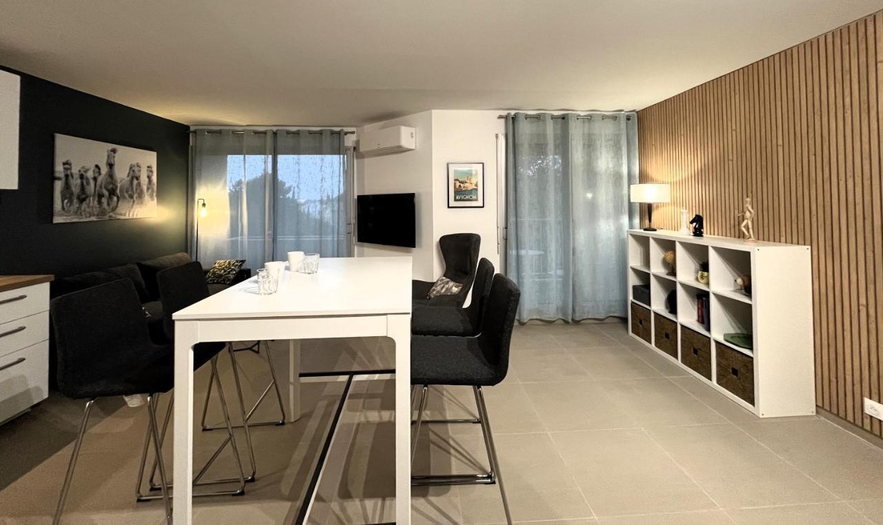 Confortable Appartement Pres D'Avignon Le Pontet  Esterno foto
