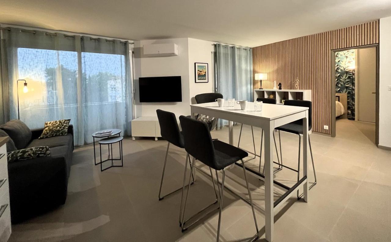 Confortable Appartement Pres D'Avignon Le Pontet  Esterno foto