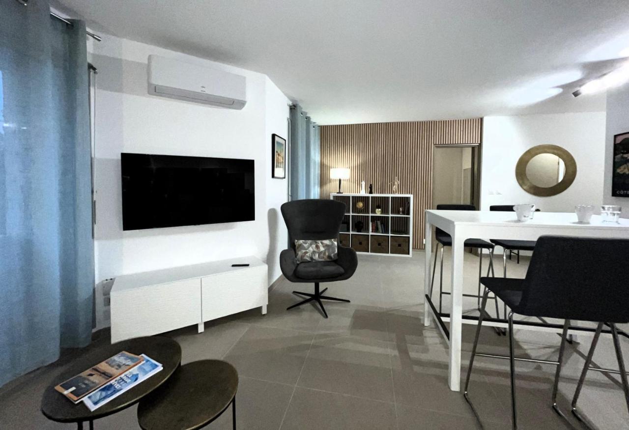 Confortable Appartement Pres D'Avignon Le Pontet  Esterno foto