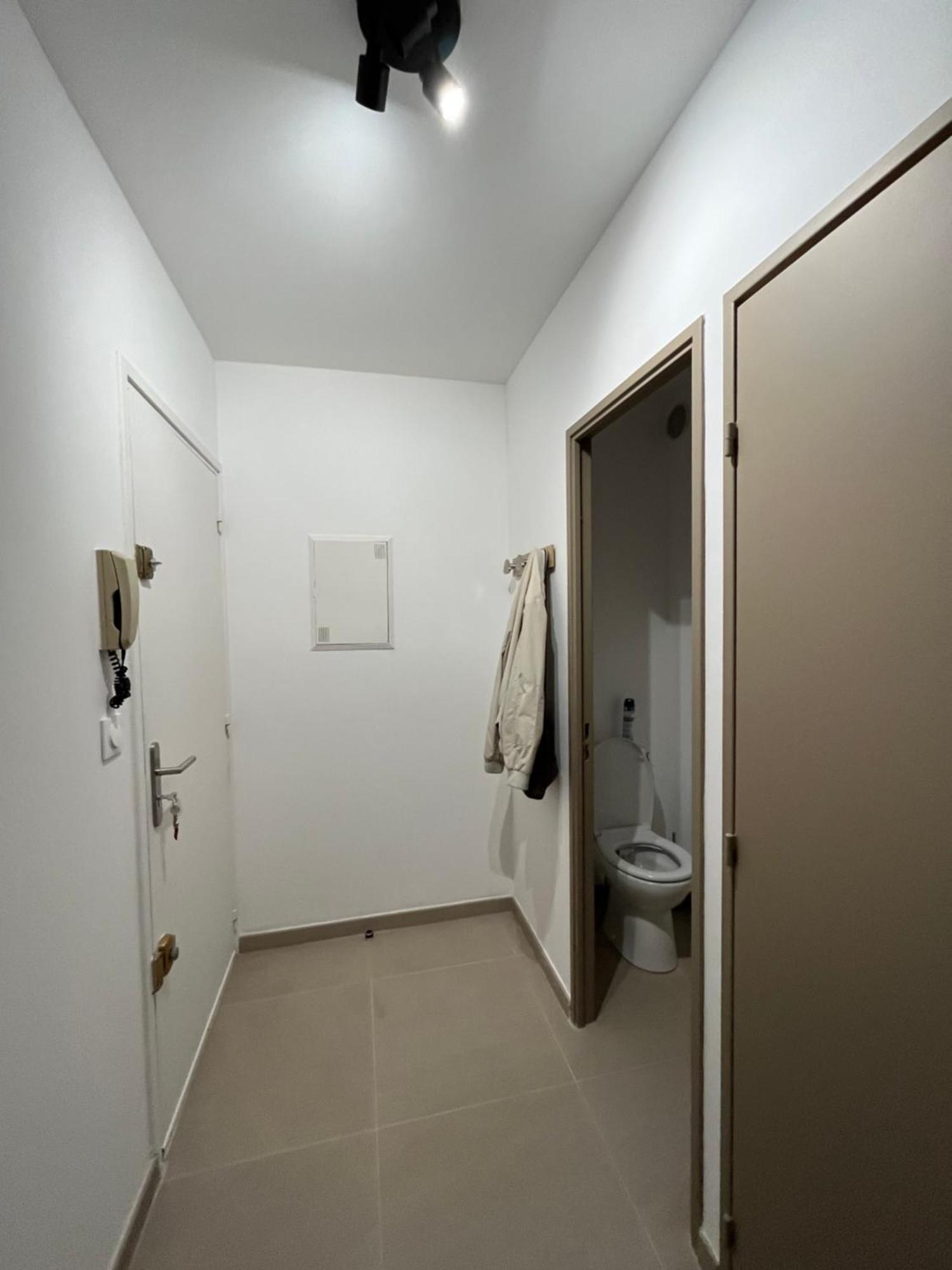 Confortable Appartement Pres D'Avignon Le Pontet  Esterno foto