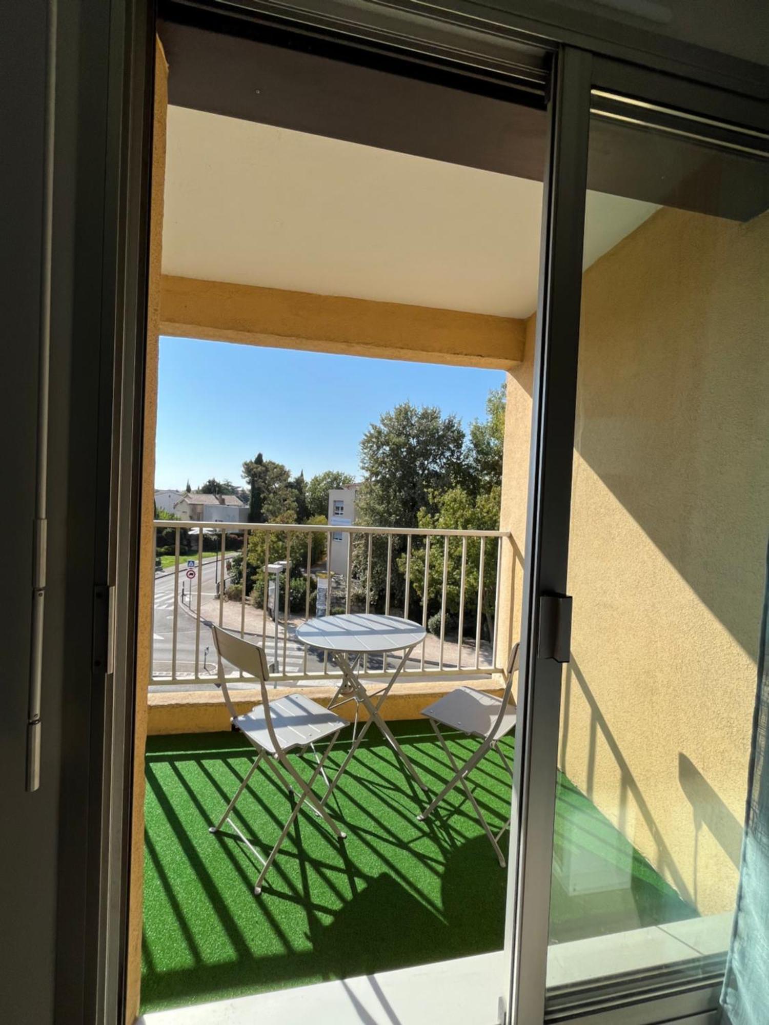 Confortable Appartement Pres D'Avignon Le Pontet  Esterno foto